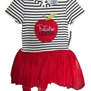 Counting daisies Future Leader tunic top